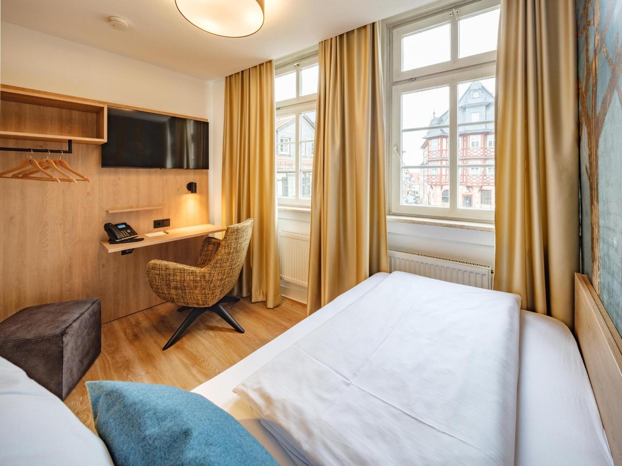 Hotel Restaurant Goldener Engel Heppenheim  Εξωτερικό φωτογραφία